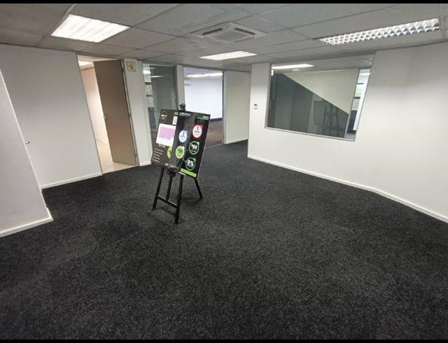 BUSINESS PROPERTY TO RENT IN HURLINGHAM
